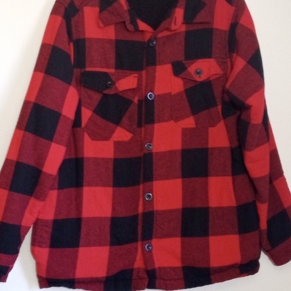 Buffalo check Sherpa lined flannel with side pockets women's size medium - Picture 2 of 8
